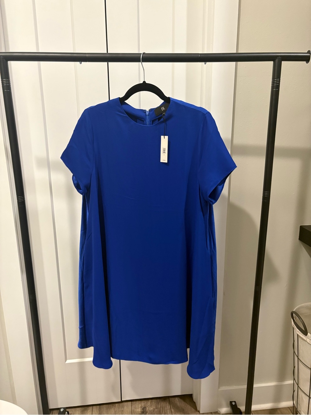 Banana Republic semi-cape dress. Women's Short Sleeve Shift Dress - Royal Blue
